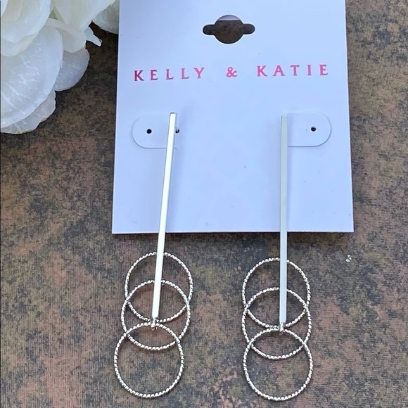 NWT KELLY & KATIE SILVER BAR DROP HOOP EARRINGS - Picture 2 of 9